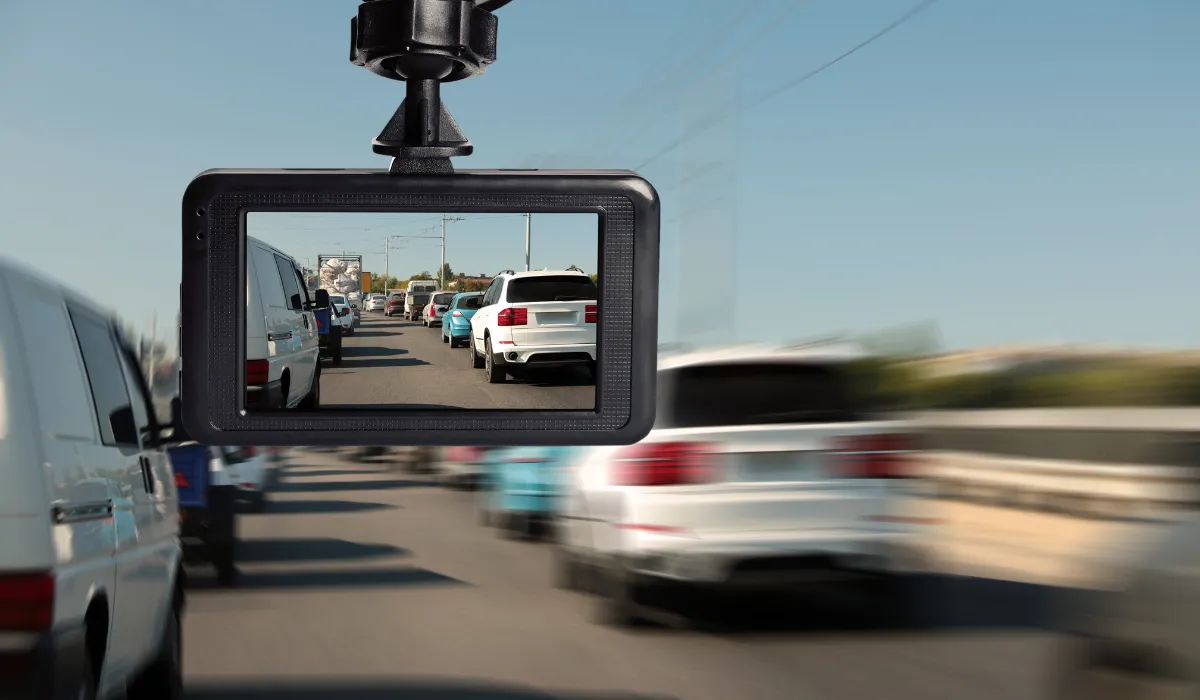 Top 5 Dash Cams for Cars in 2025 – Expert Reviews & Buyer’s Guide