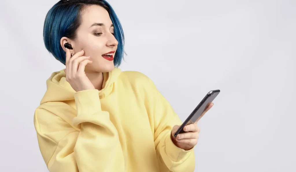 Discover Top 5 Earbuds for Music, Calls, and On-the-Go Listening