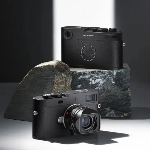 Leica