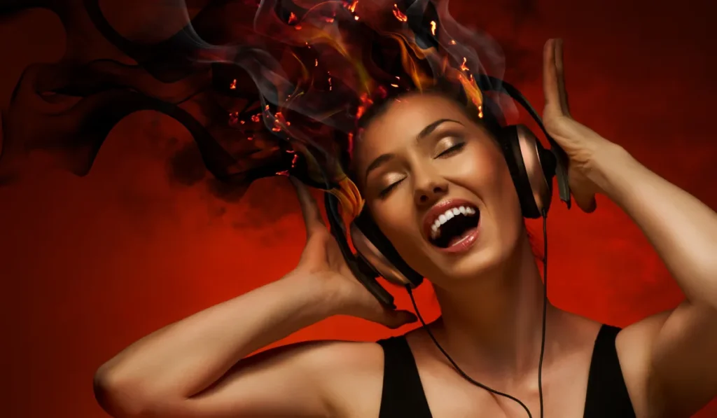 Top 5 Headphones That Offer Style, Comfort, and Sound Precision
